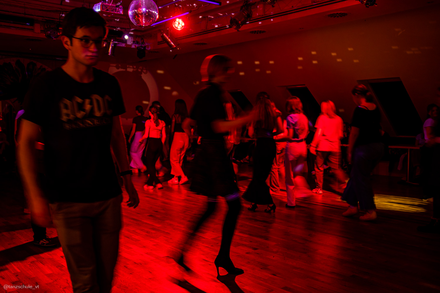 20230401 Tanzparty 5155